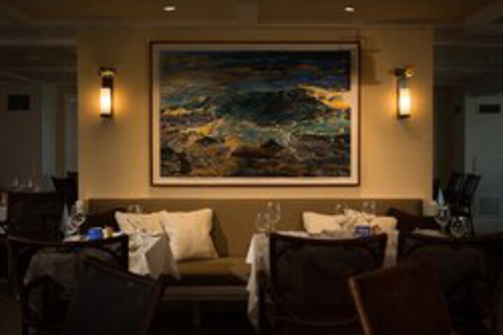 Dining 56 of 72