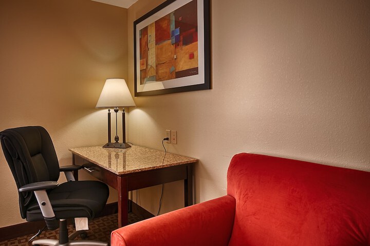 Room 22 of 53