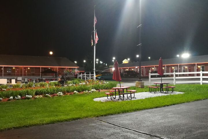 Boston Inn