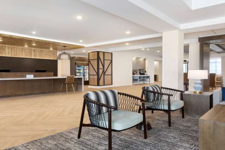 Hotel 4 of 53