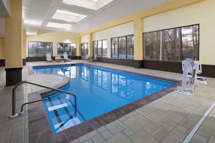 Pool 5 of 30
