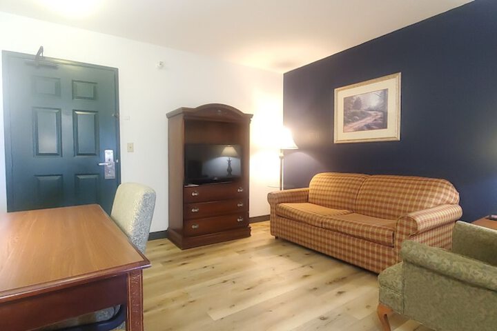 Room 10 of 47