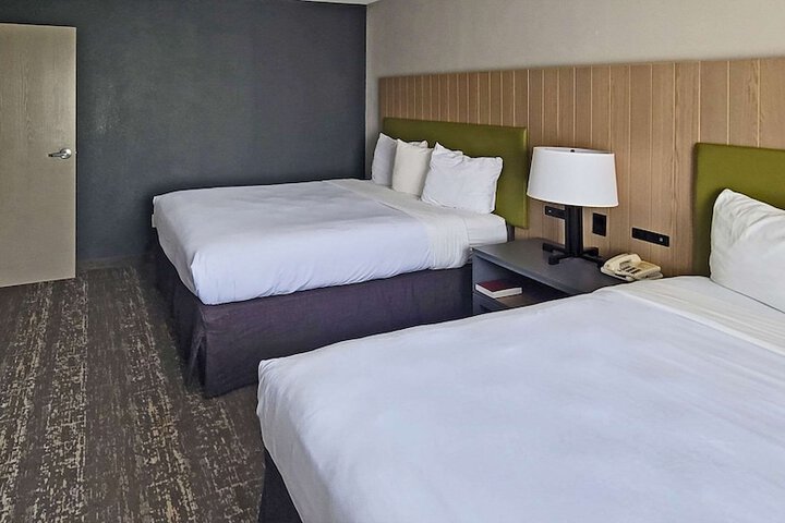 Room 18 of 29