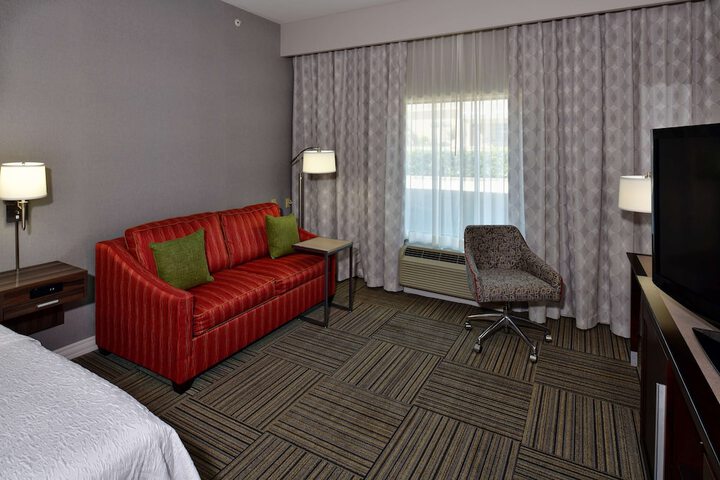 Room 13 of 47