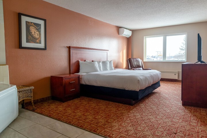 Room 50 of 67