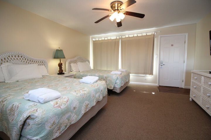 Fin n Feather Waterside Inn by Kees Vacations