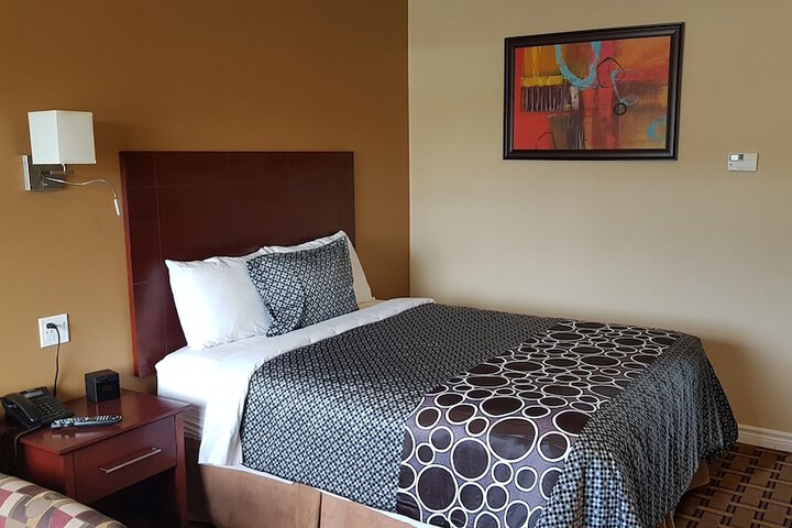 Room 38 of 62