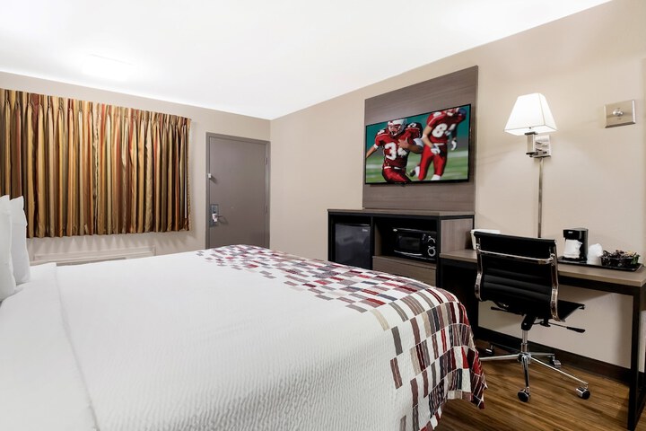 Room 18 of 38