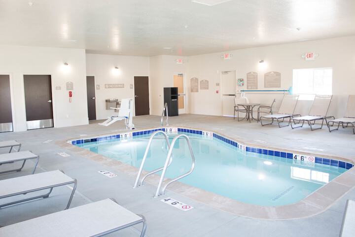 Pool 4 of 33