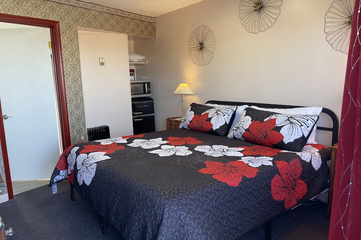 Room 21 of 53