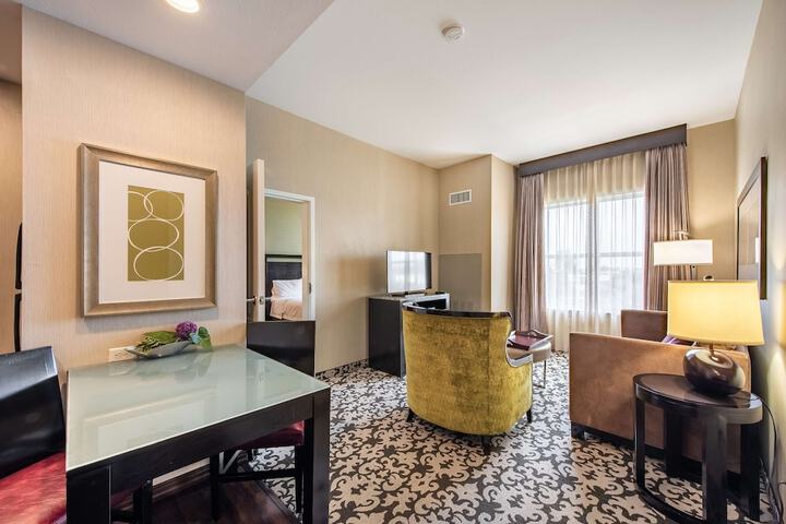 Homewood Suites by Hilton Oxnard / Camarillo