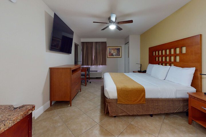Room 55 of 167