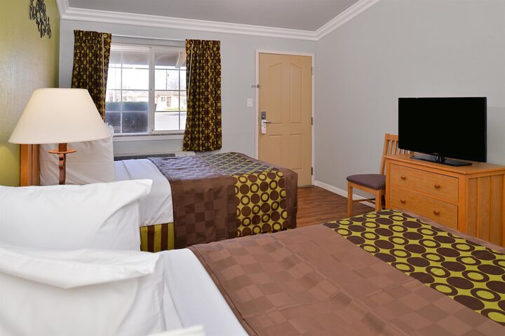 Room 19 of 27