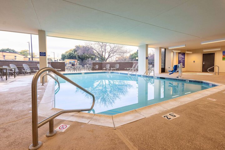 Heritage Inn Suites Houston / Sugar Land Trademark by Wyndham