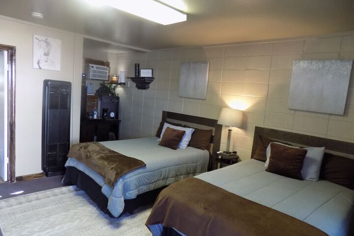Dighton Inn