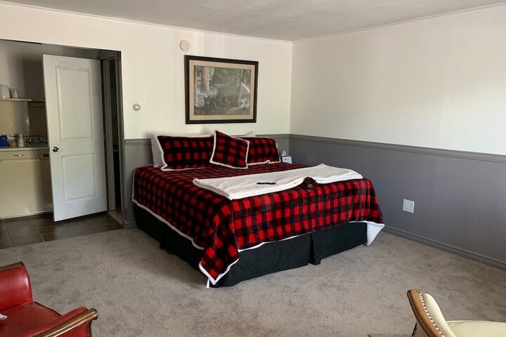 Room 8 of 55
