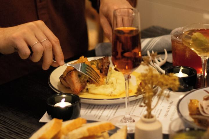 Dining 42 of 55