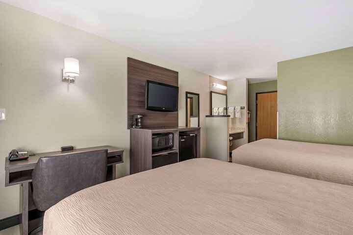 Room 20 of 41