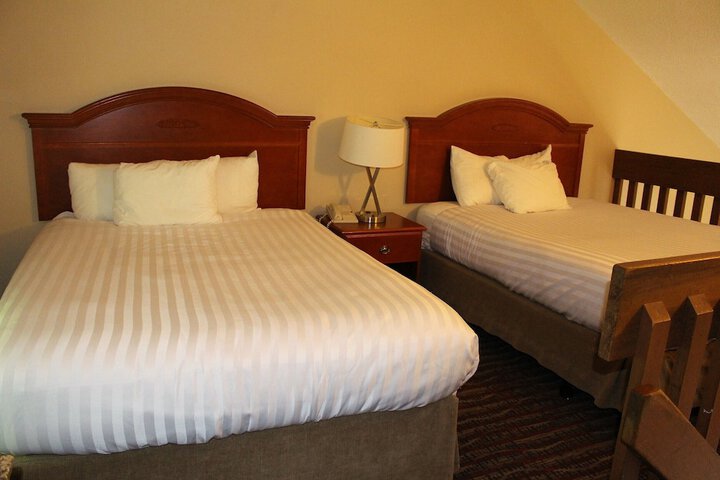 Room 112 of 145