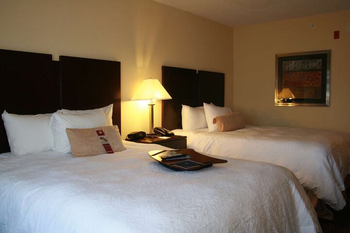 Room 9 of 27