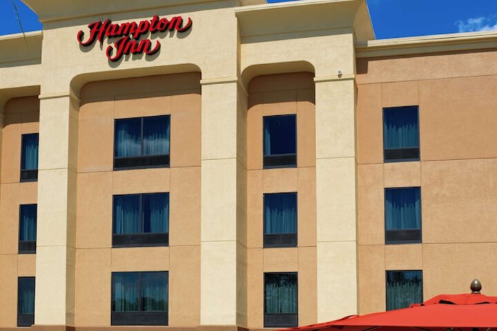 Hotel 2 of 34