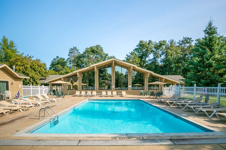 Pool 11 of 69