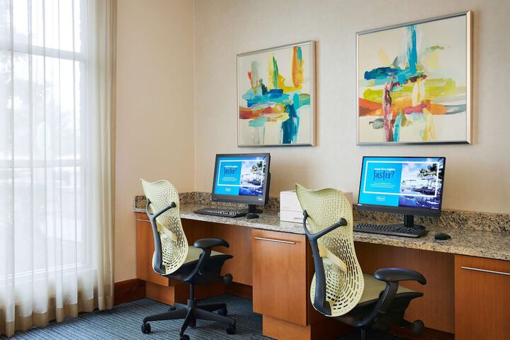 Business Center 33 of 33