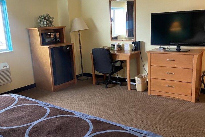 Super 8 by Wyndham Ogallala