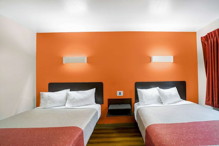 Room 20 of 25