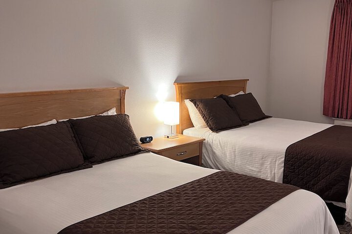 Room 44 of 62