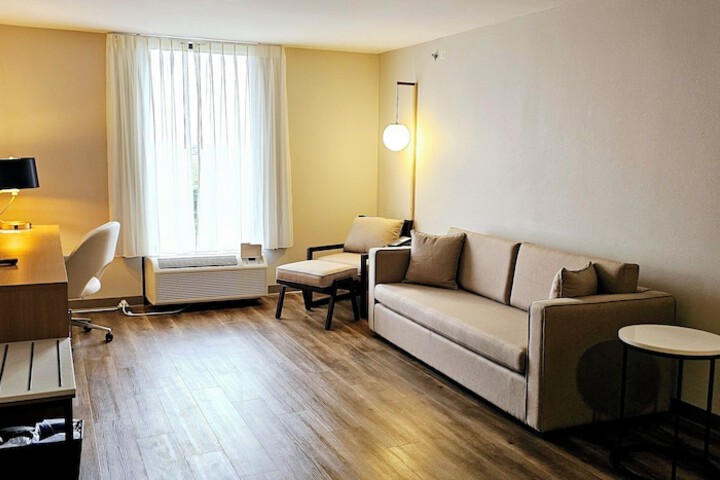 Room 15 of 66