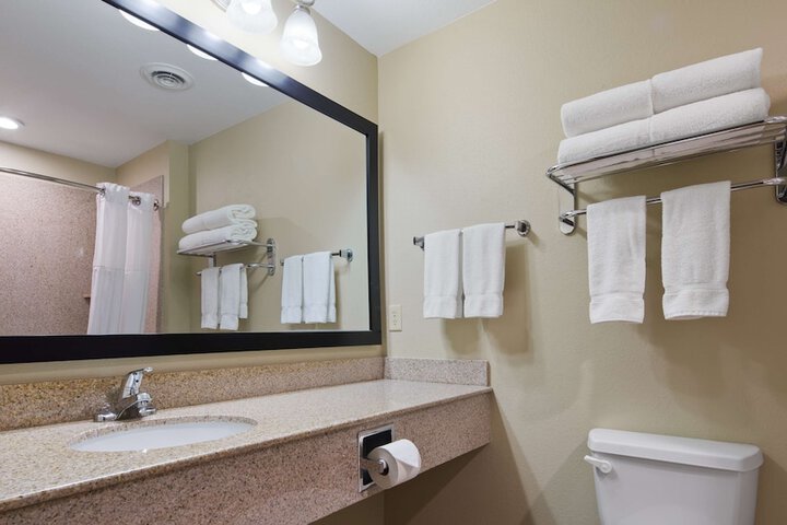Room 15 of 20
