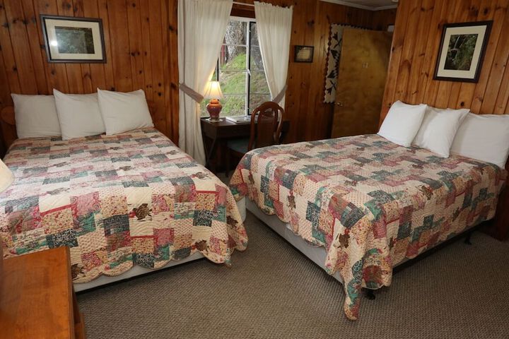 Alpine Inn