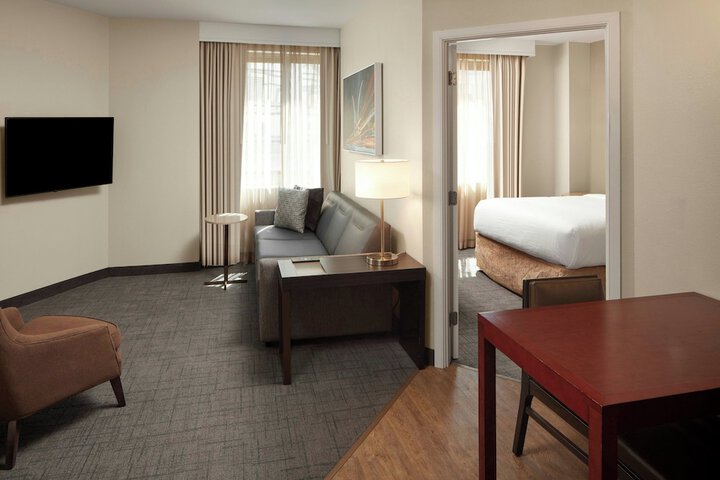 Room 16 of 23