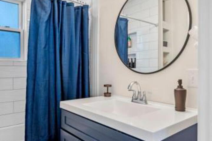 Private Luxury Framingham Condo Near Boston