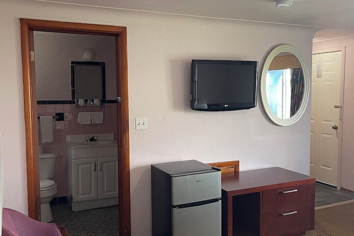 Room 6 of 29