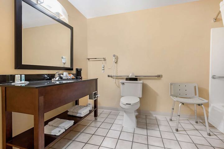 Room 17 of 57
