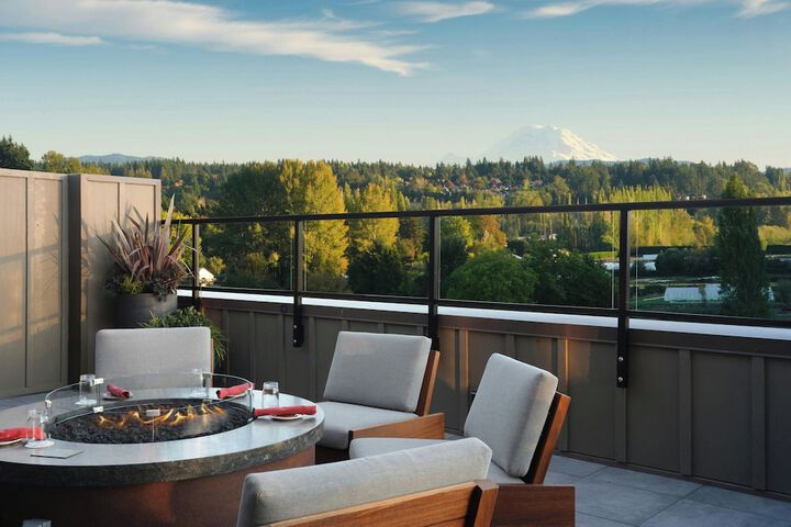 The Somm Hotel & Spa Autograph Collection