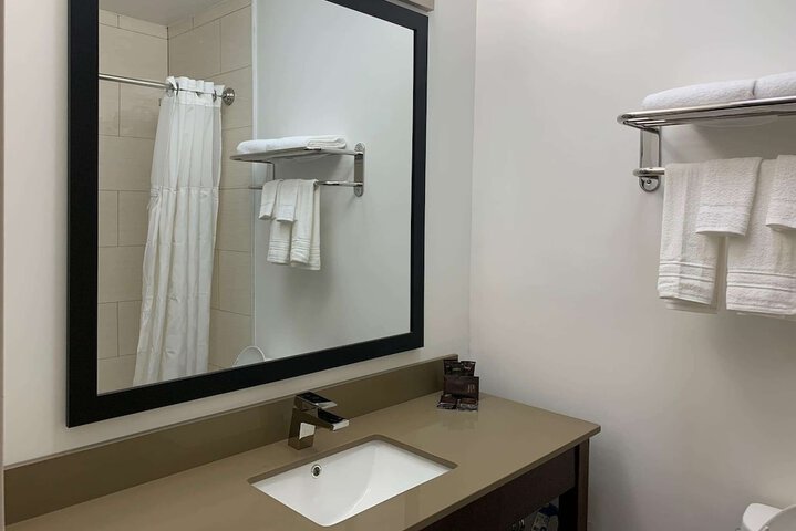 Room 11 of 21