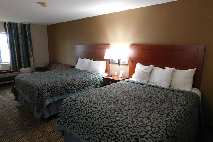 Room 17 of 36