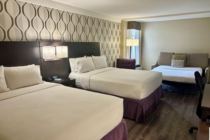 Holiday Inn Toronto - Intl Airport by IHG