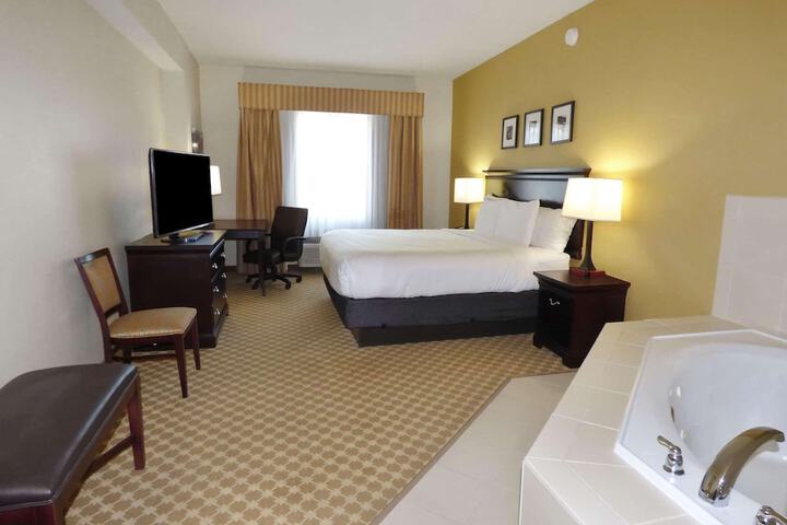 Room 27 of 57