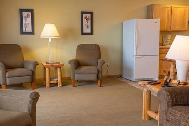 HIAWATHA BEACH RESORT