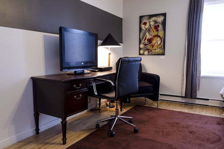 Room 15 of 59