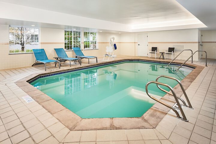 Pool 4 of 55