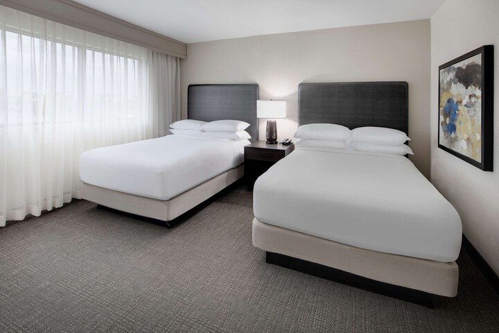 Embassy Suites by Hilton Detroit Troy Auburn Hills