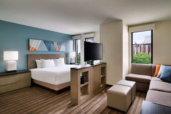Hyatt House Rochester / Mayo Clinic Area