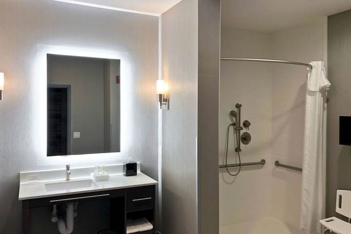 Room 29 of 39