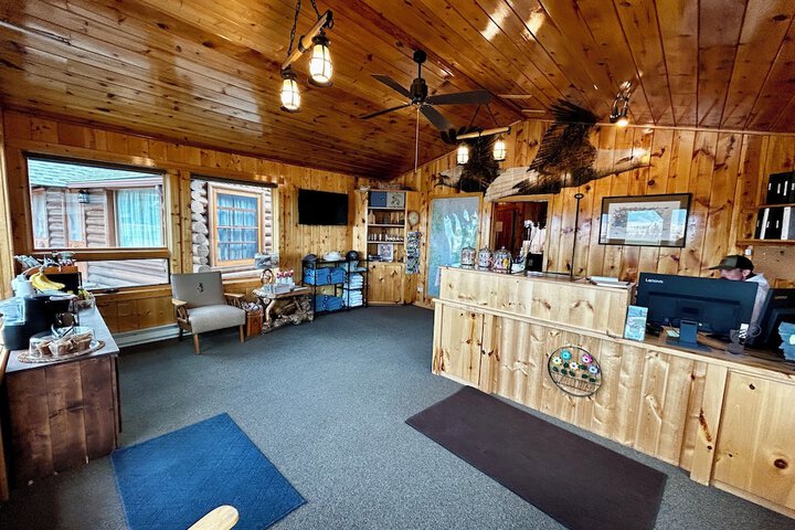 El Western Cabins & Lodges