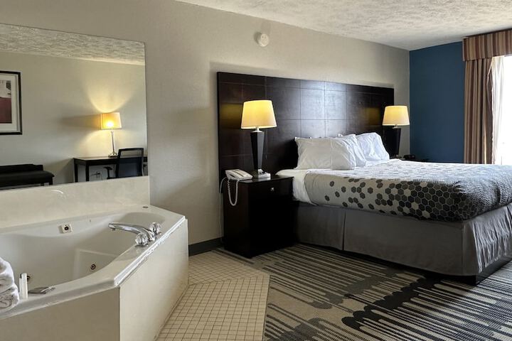Room 19 of 30